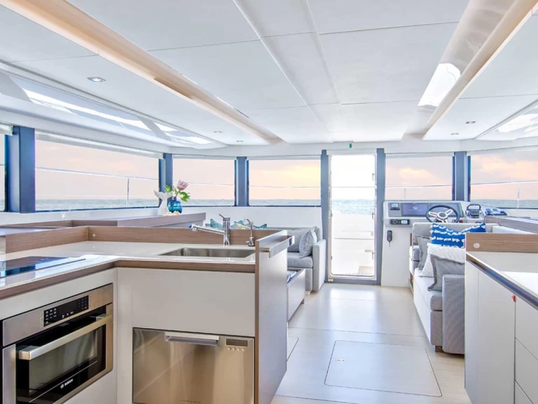 Alquiler de barcos Nassau barato de Leopard 46 Powercat