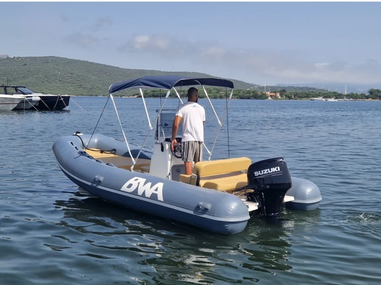 Alquiler Porto Rotondo - Bwa Bwa 550 en SamBoat