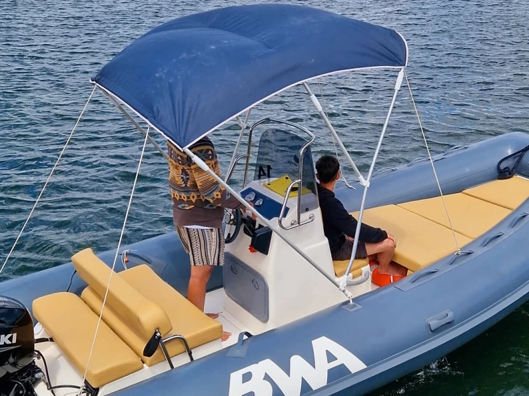 Bwa Bwa 550 de alquiler a Porto Rotondo