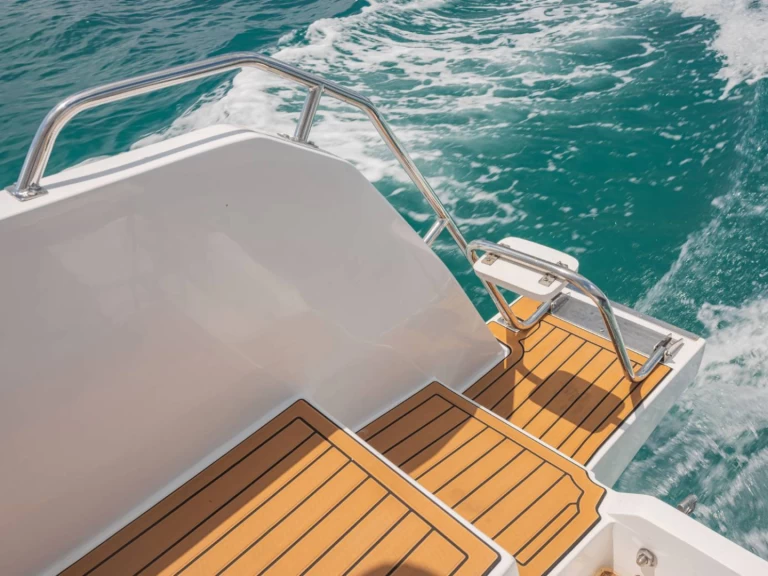 Alquiler de Custom Speedboat 35' en Phuket (City)