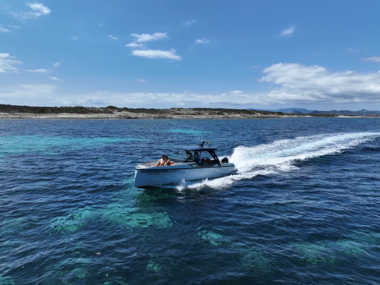 Alquiler Lancha Saxdor con o sin  título de navegación