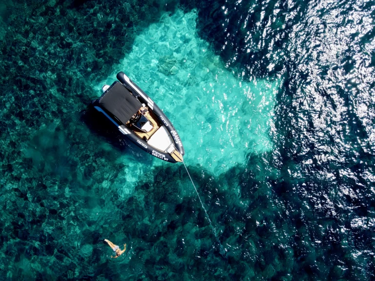 Alquiler de Neumática, con o sin patrón Inception Trogir