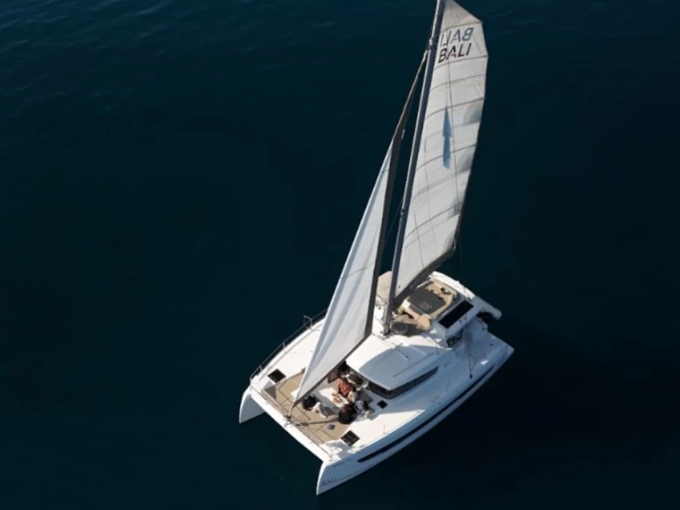 Alquiler de barcos Barcelona barato de Bali 4.2