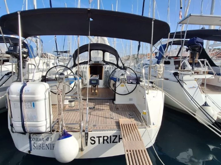Alquiler de Velero, con o sin patrón Cobra Yachts Trogir