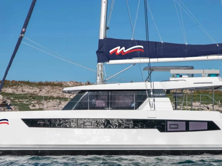 Alquiler de embarcaciones Leopard Leopard 42 enRodney Bay en Samboat