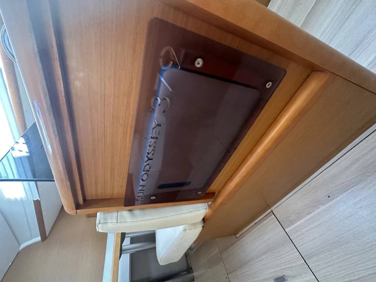 Velero para alquilar Álimos al mejor precio