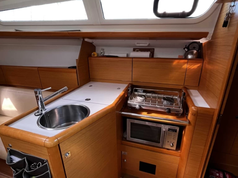 Alquiler Saint-Gilles-Croix-de-Vie - Jeanneau Sun Odyssey 33i en SamBoat