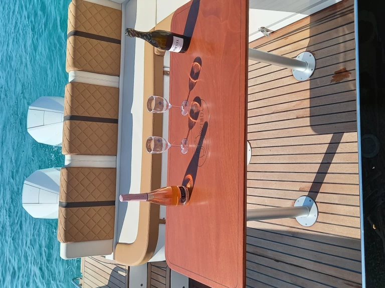 Lancha para alquilar Castro Marina al mejor precio