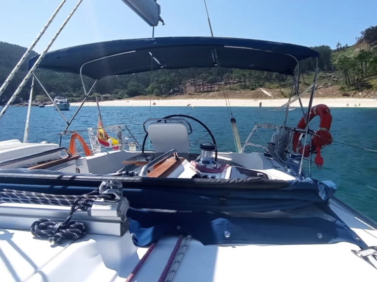 Alquiler Puerto Deportivo de Baiona - Bavaria 38 Cruiser "Ruta de los Delfines" en SamBoat