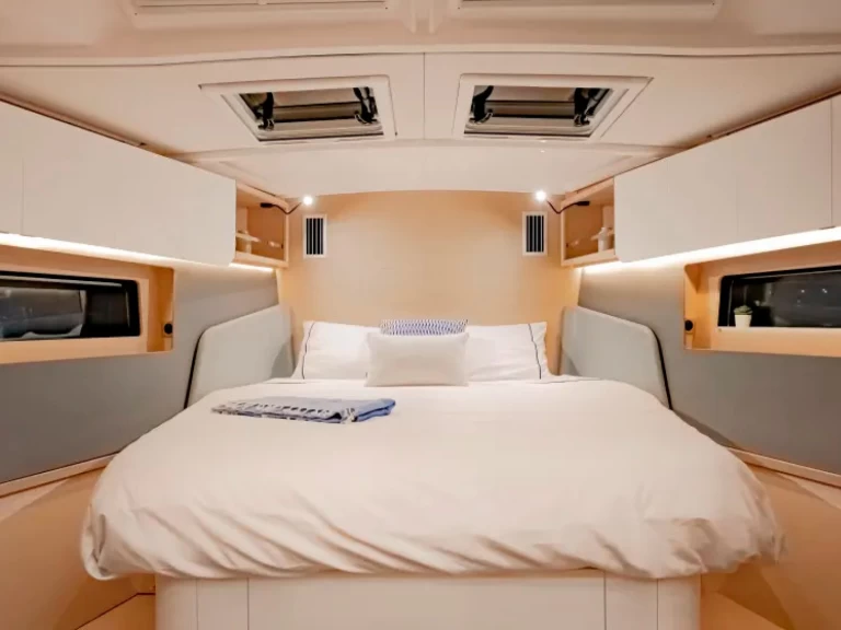 Alquiler de Dufour Moorings 44.4 en El Pireo