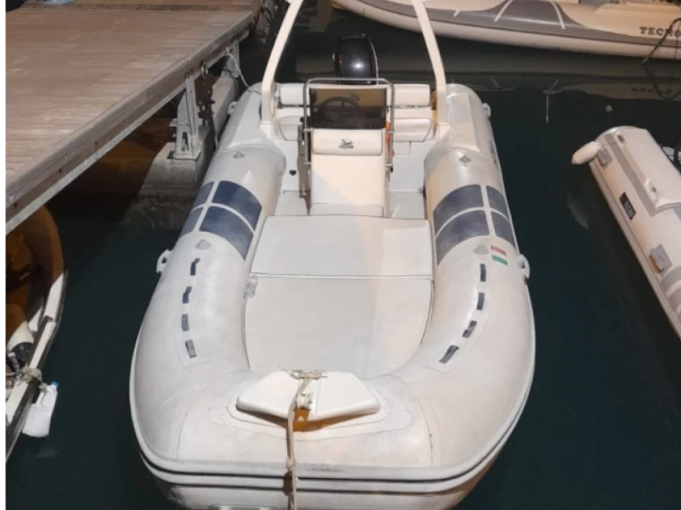 Alquiler de Tecno  Tecno 5.80 en San Leone Mosè