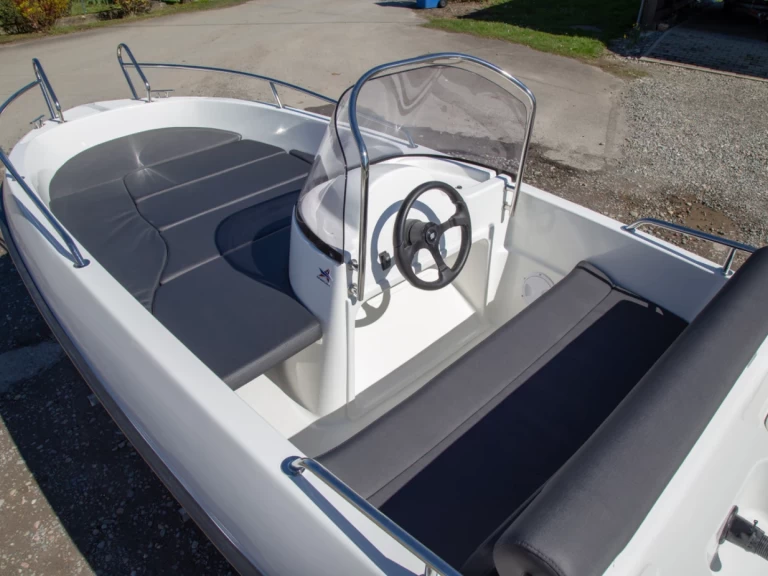 Alquiler Lancha Armplast con o sin  título de navegación