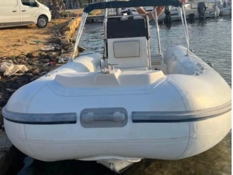 Tecno  Tecno 5.80 de alquiler a San Leone Mosè