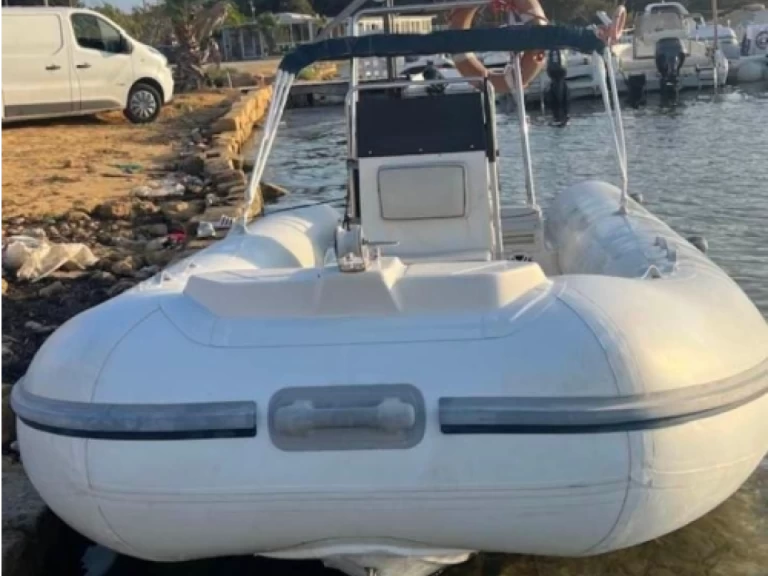 Alquiler Neumática Tecno  con o sin  título de navegación