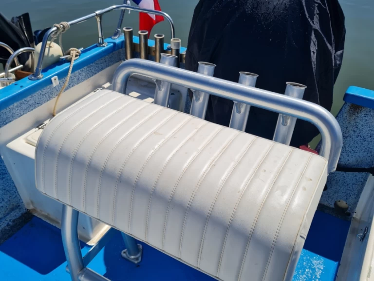 Alquiler de Pro-2000 OPEN 2000 en Hyères