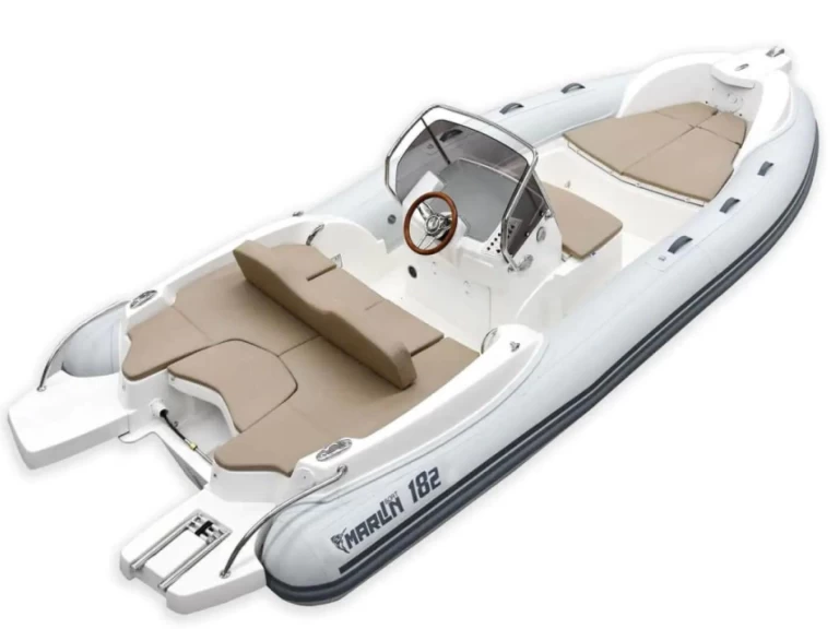 Alquiler de Marlin Boat Marlin Boat 182 Fb en Port Grimaud