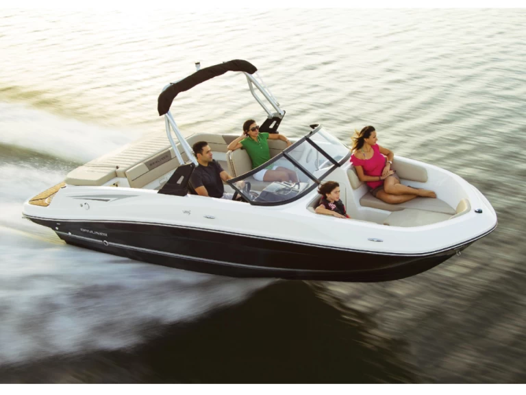 Alquiler de embarcaciones Bayliner VR5 OB enPetit Piquey en Samboat