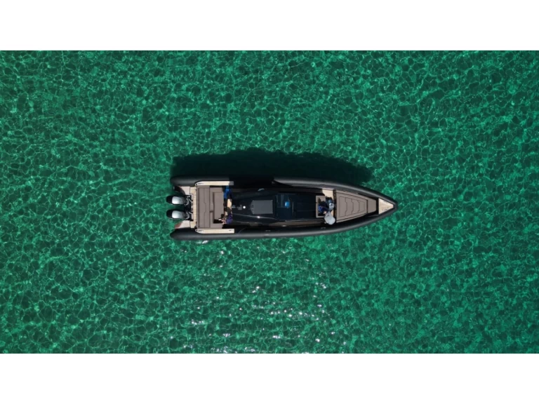 Alquiler de embarcaciones Technohull Explorer 40 enÓrmos Bay en Samboat