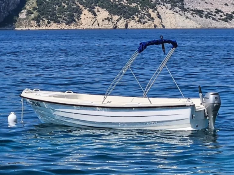 Alquiler Lancha Adria con o sin  título de navegación