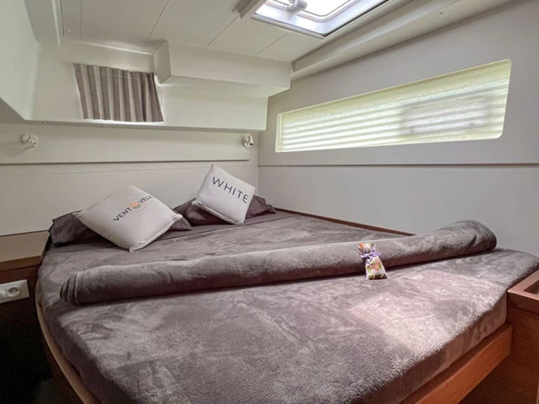 Alquiler Catamarán Lagoon con o sin  título de navegación