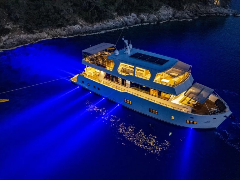 Alquiler de Custom Made Trawler en Fethiye