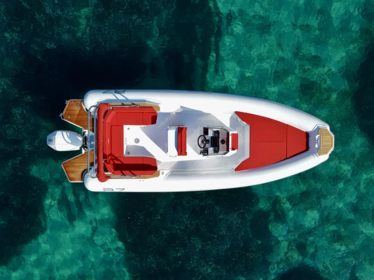 Alquiler de Renier Renier R7 Tourer en Porto Rotondo