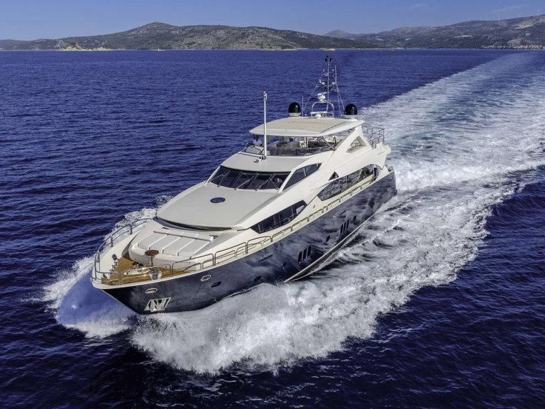 Alquiler de Yate de lujo, con o sin patrón Sunseeker Trogir