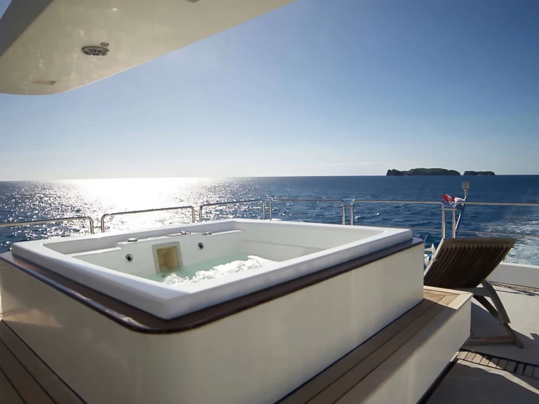 Alquiler Yate de lujo Azimut con o sin  título de navegación