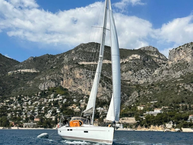 Alquiler de Jeanneau Sun Odyssey 469 en Beaulieu-sur-Mer