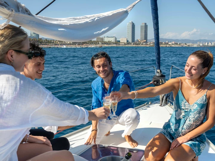 Bavaria Bavaria 41 Cruiser de alquiler a Barcelona