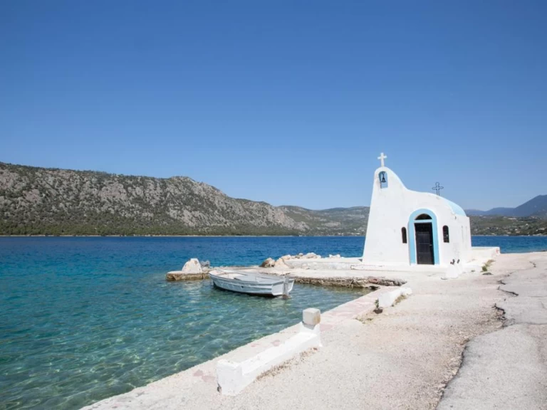 Alquiler de embarcaciones Assos Marine T-assos 480 enKórinthos en Samboat