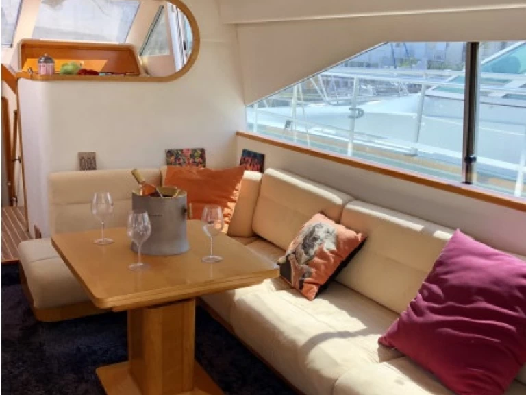 Alquiler de Guy Couach Guy Couach 1501 Fly en Empuriabrava