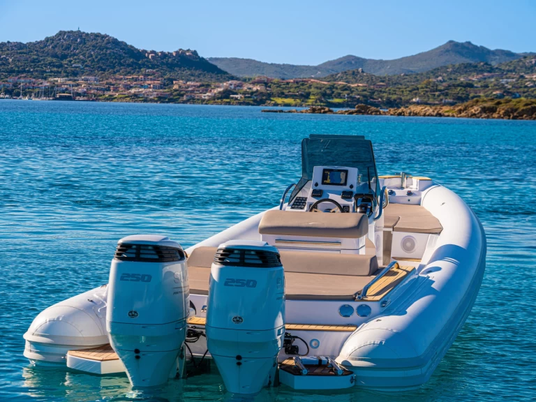 Alquiler de barcos Porto Rotondo barato de M-GT Spider