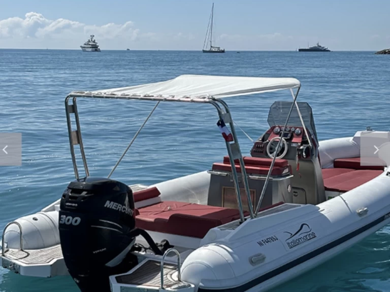 Alquiler de embarcaciones Italiamarine Panarea 26 enCavalaire-sur-Mer en Samboat