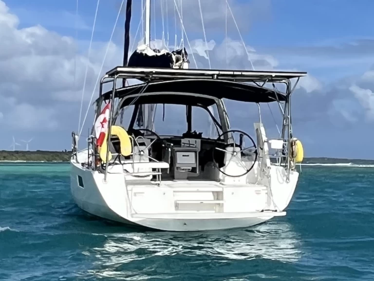 Alquiler Velero en Le Marin - Bénéteau Oceanis 41.1