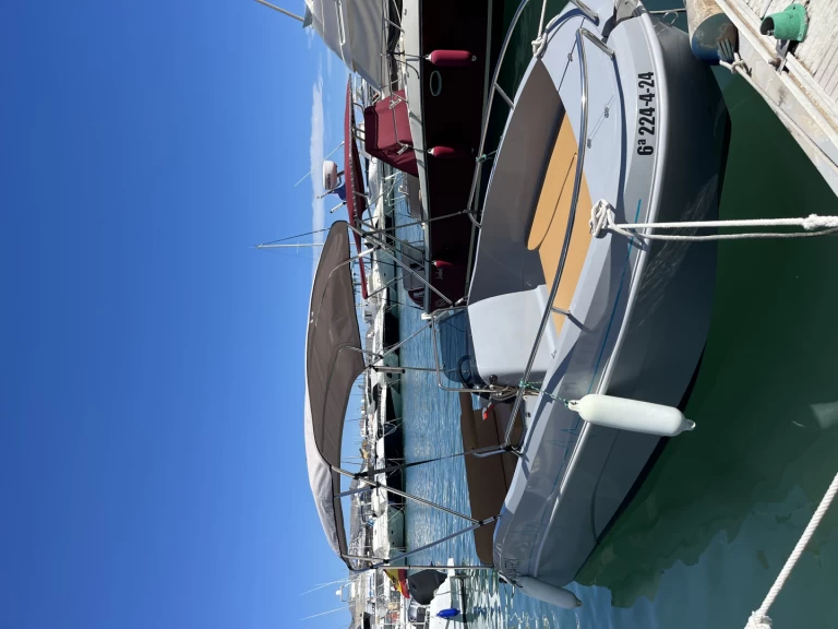 Alquiler Lancha Quicksilver con o sin  título de navegación