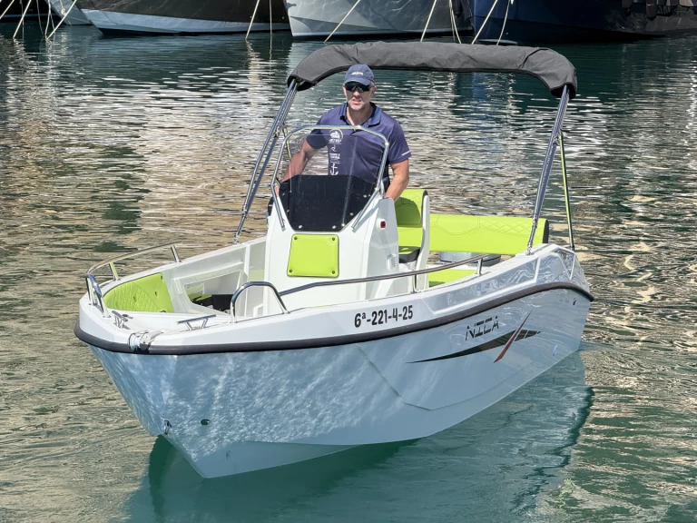 Alquiler de embarcaciones Trimarchi Trimarchi 53 S Enica enMarina Greenwich en Samboat