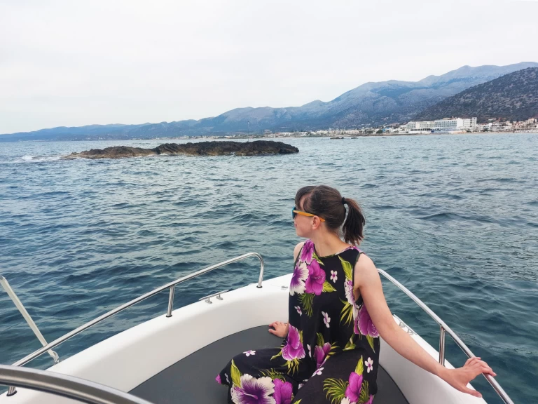 Lancha para alquilar Stalís al mejor precio