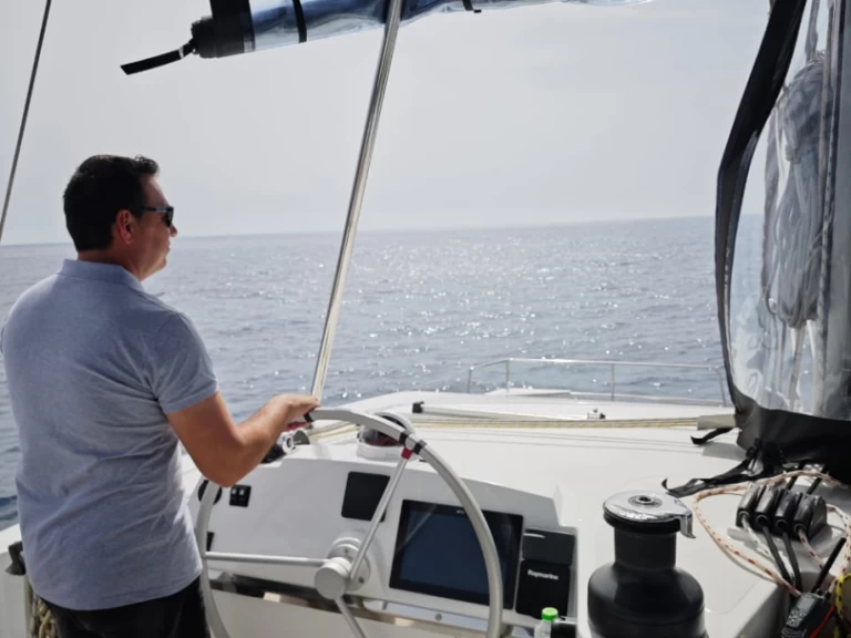 Bali Bali 4.4 de alquiler a Vlychada