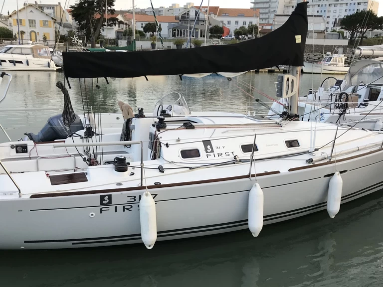 Bénéteau First 31.7 de alquiler a Les Sables-d'Olonne