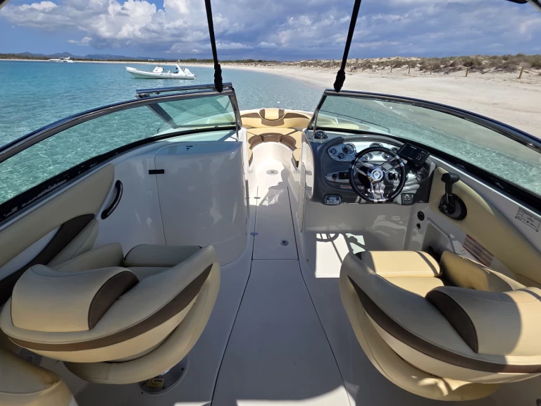 Alquiler de Monterey Monterey 278SS en Marina Ibiza