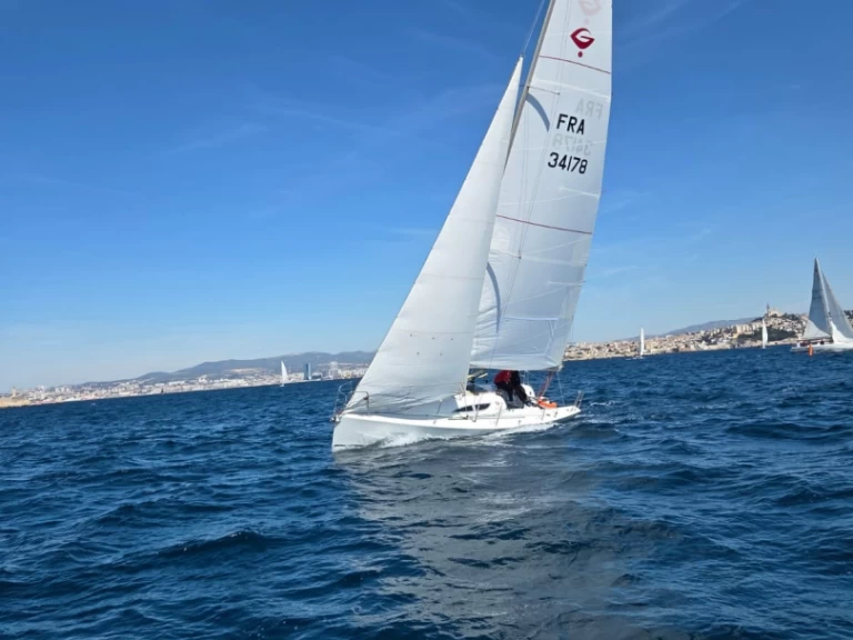 Alquiler Velero Archambault con o sin  título de navegación