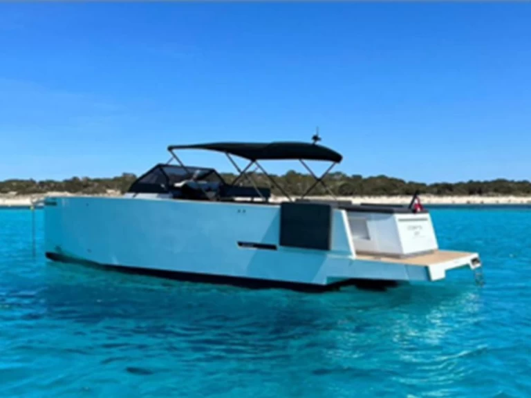 Alquiler de DE ANTONIO Yachts 33 en Ibiza (Ciudad)