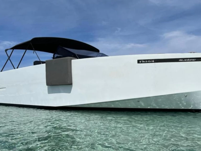 Alquiler Lancha en Ibiza (Ciudad) - DE ANTONIO Yachts 33