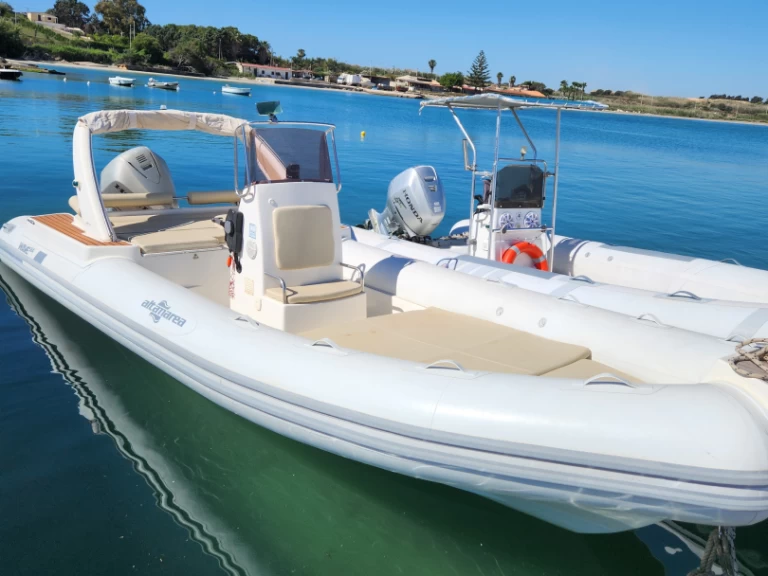 Alquiler Neumática Altamarea con o sin  título de navegación