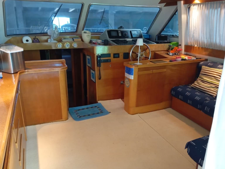 Lancha para alquilar Lido al mejor precio