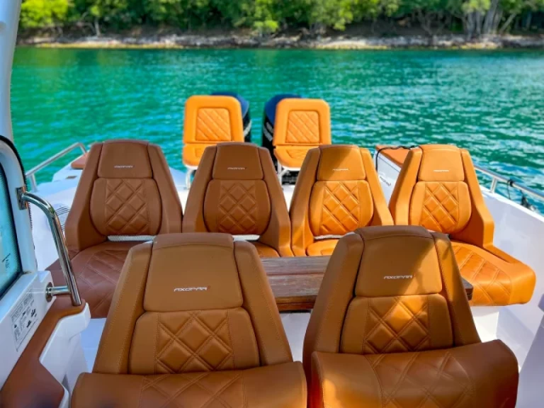 Alquiler de barcos Fort-de-France barato de Axopar 28 T-Top