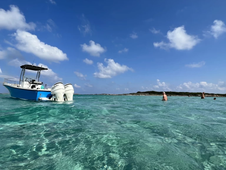 Mako 260 de alquiler a Bonifacio