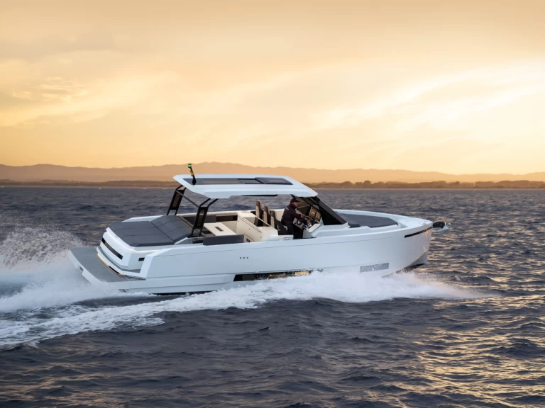 De Antonio Alma 36 de alquiler a Sorrento