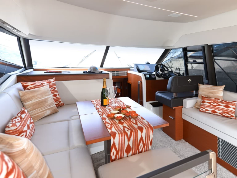 Alquiler s'Arenal - Prestige Prestige 420 en SamBoat